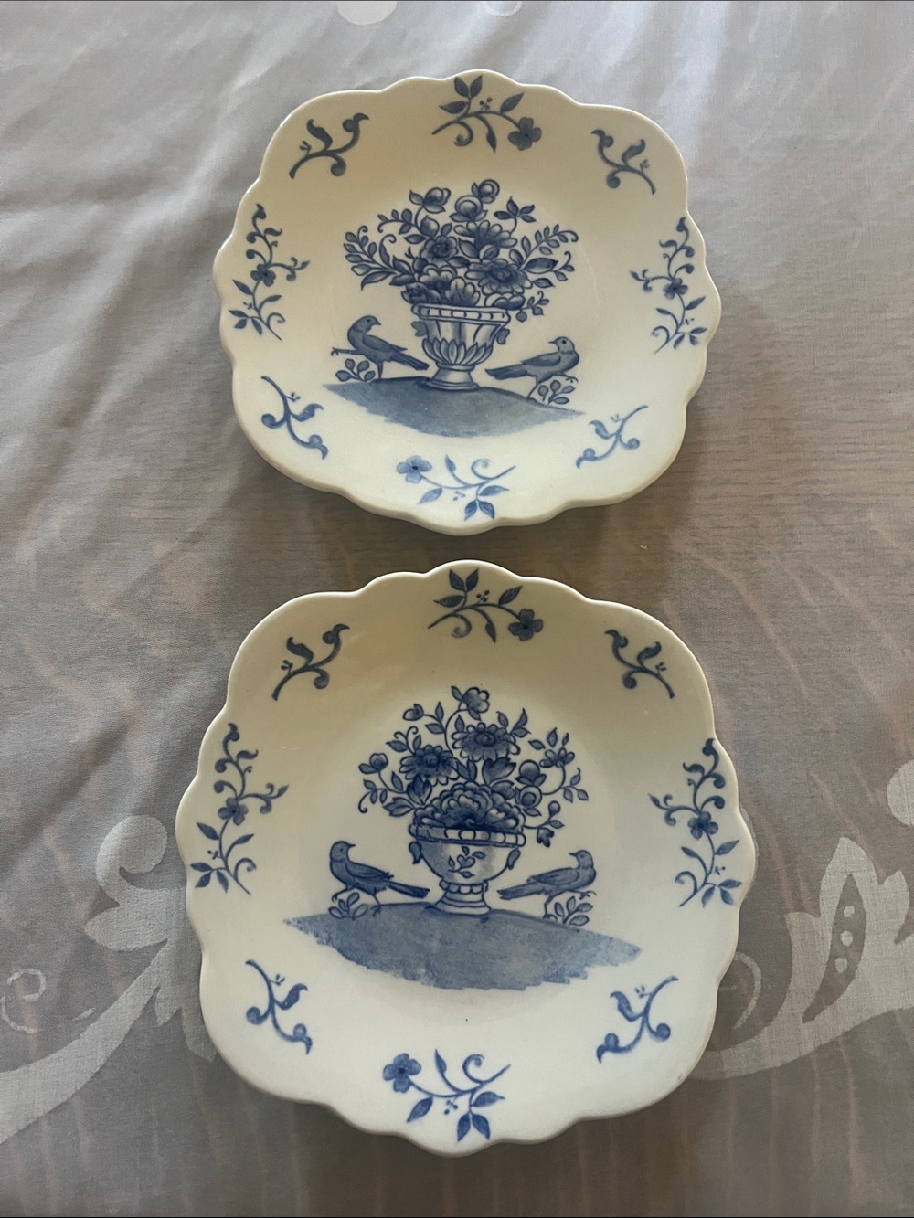 Andrea By Sadek Blue and White Scalloped Floral Dessert Plates - Set of 2